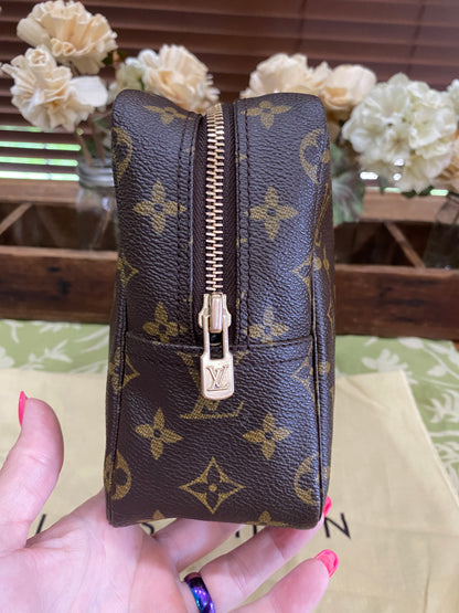 Vintage Trousse 28