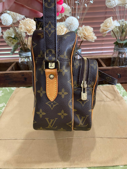 Nile Crossbody