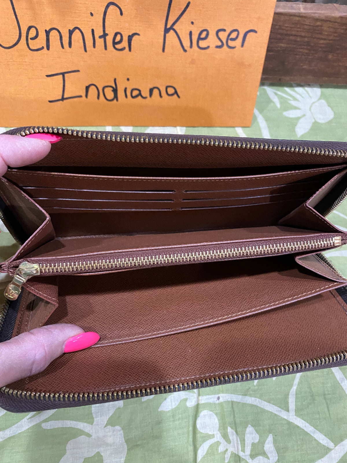 Zippy Organizer Wallet