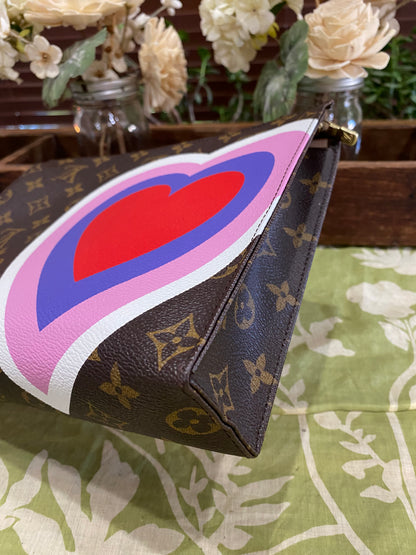 Limited Edition Game On Toiletry 26