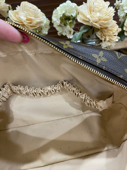Vintage Trousse 28