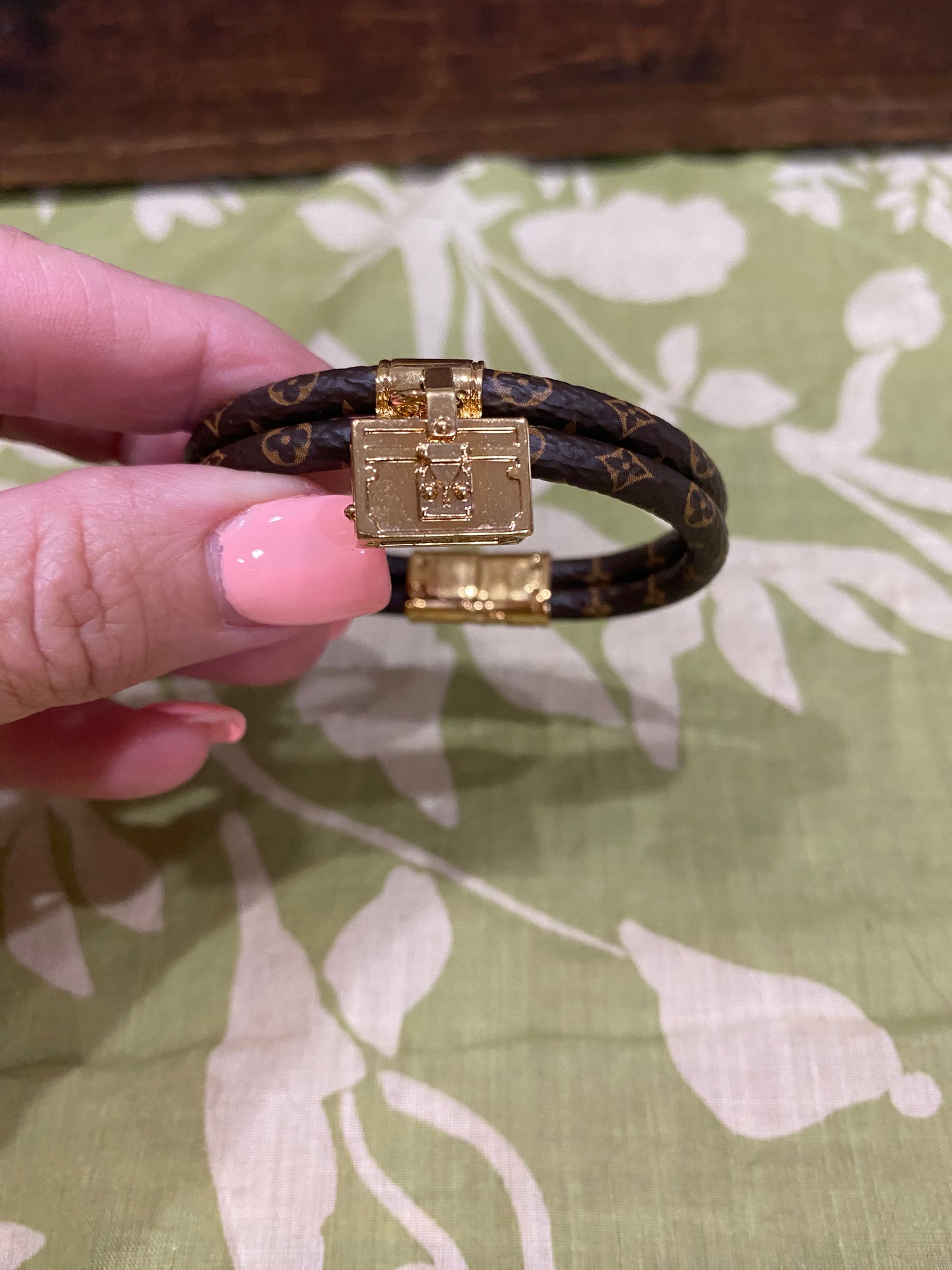 Petite Malle Keep It Twice Charm Bracelet