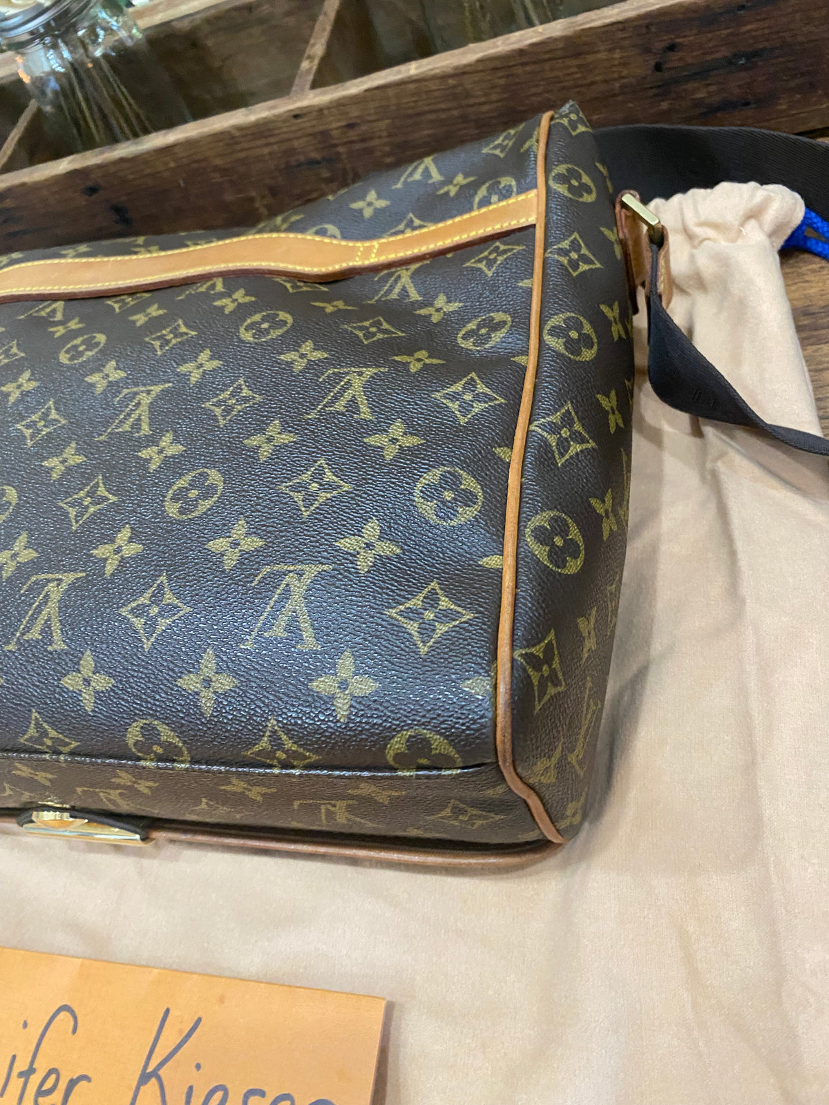 Abbesses Messenger Bag