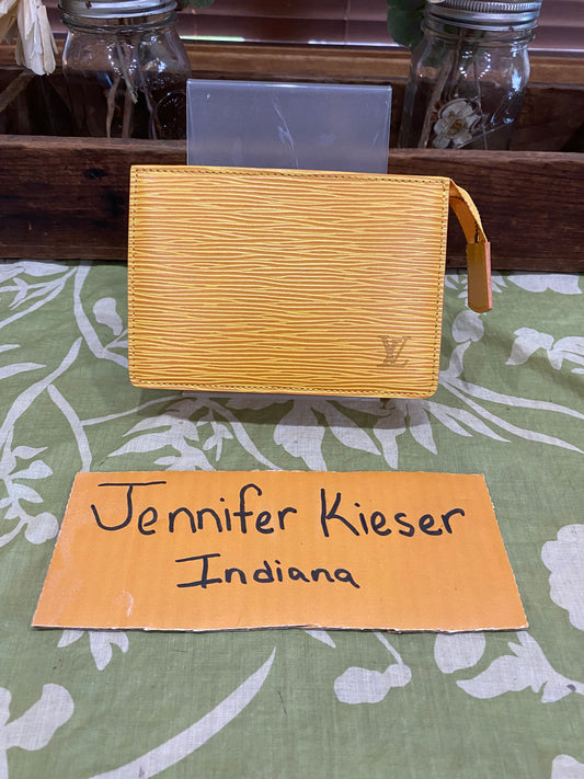 Toiletry 15 (Epi leather in Tassil Yellow)