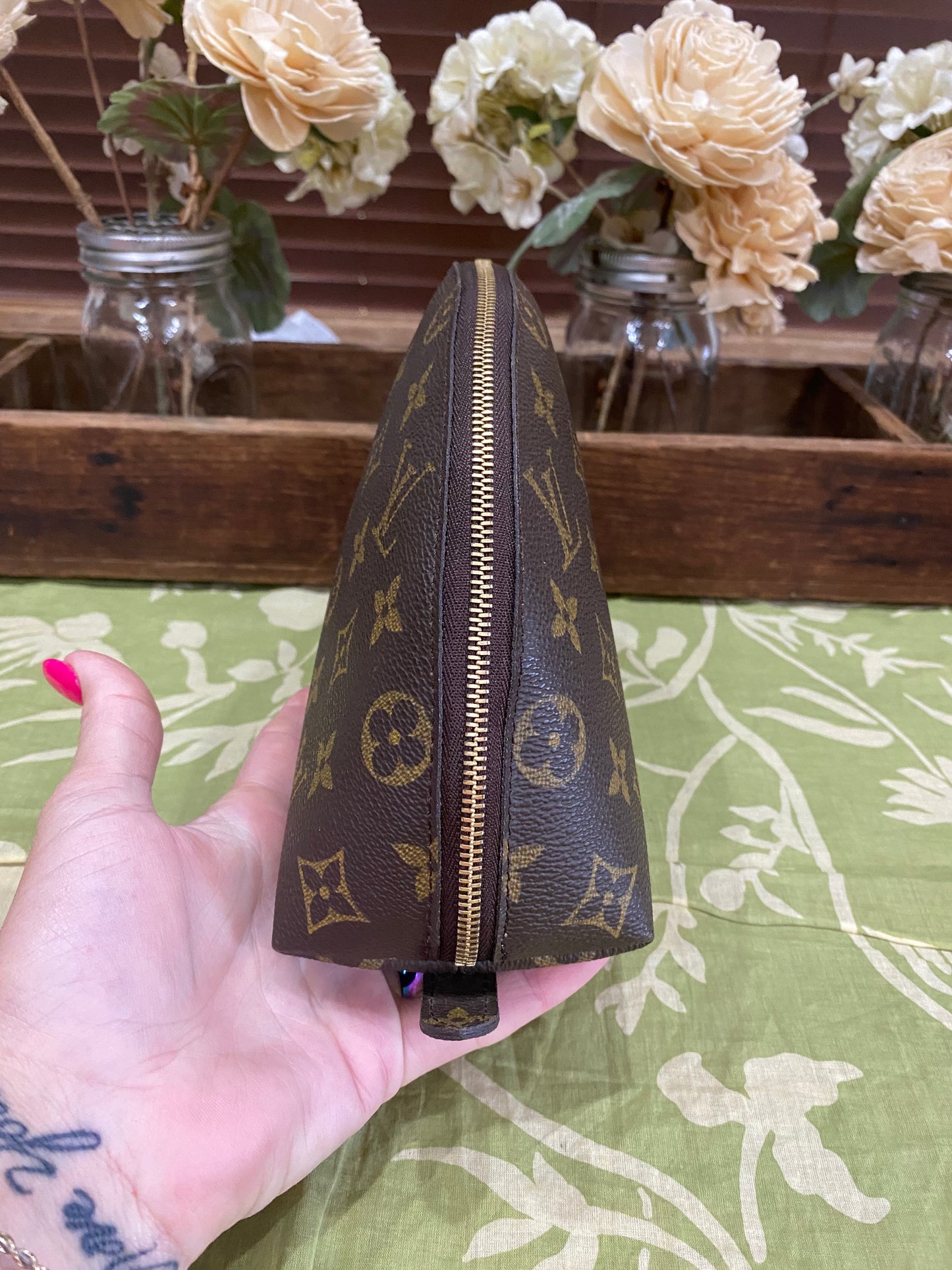Demi Ronde GM Cosmetic Pouch