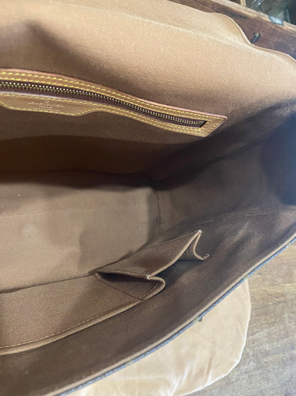 Abbesses Messenger Bag