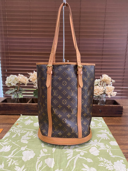 Bucket Bag GM