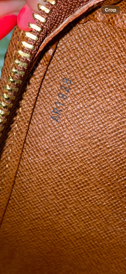 Orsay Clutch