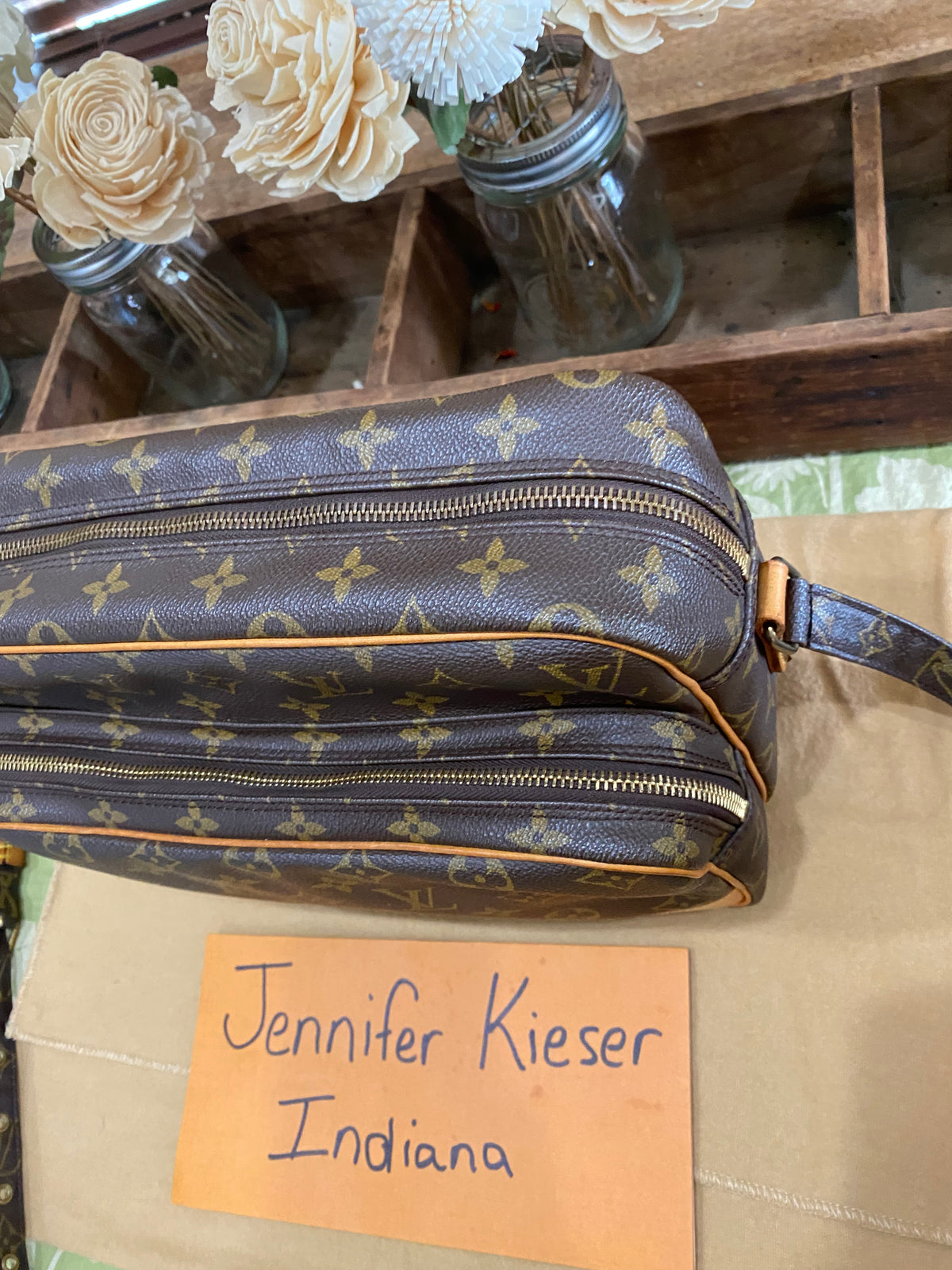 Nile Crossbody