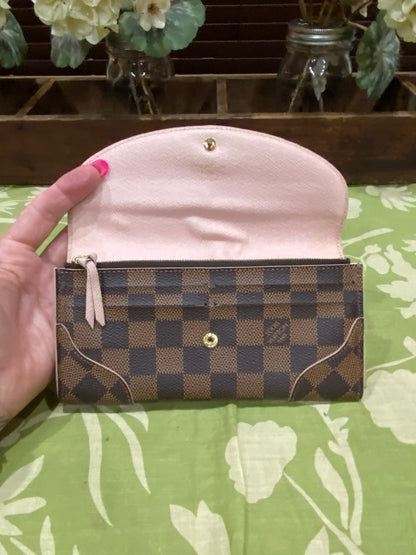 Caissa Wallet in Damier