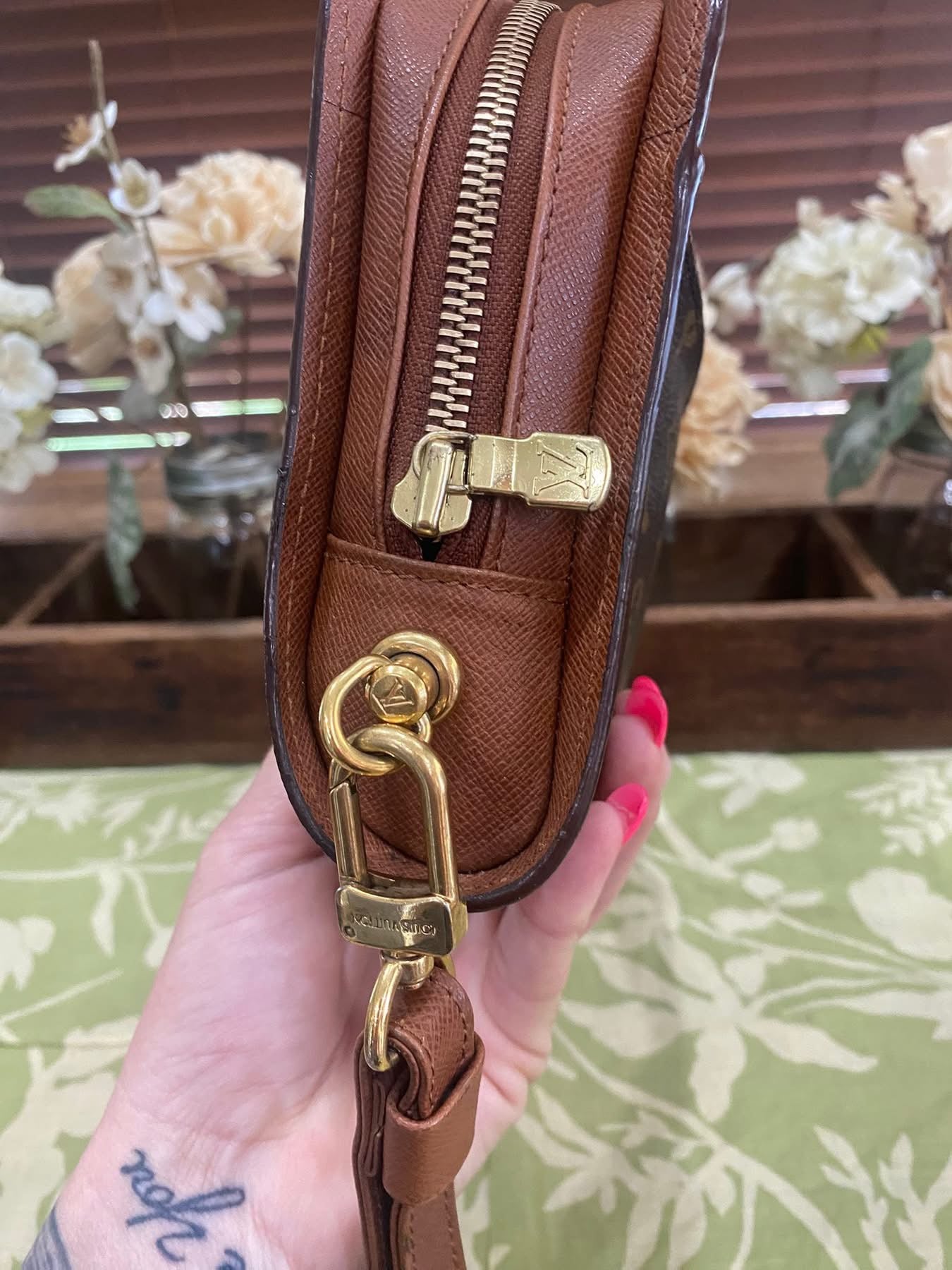 Orsay Clutch