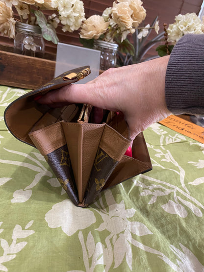 Elysee Long Wallet