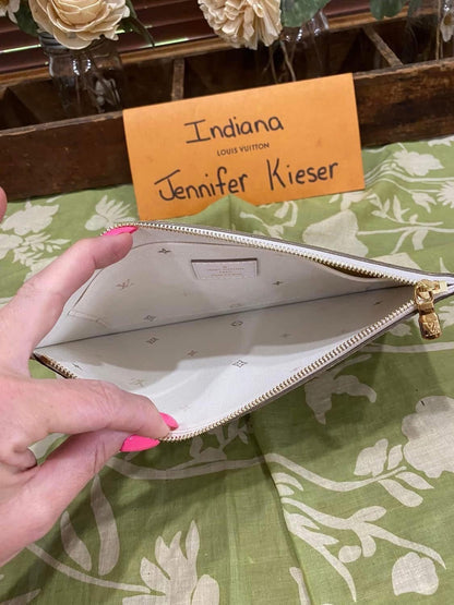 Neverfull Pouch GM (Spring in the City collection)