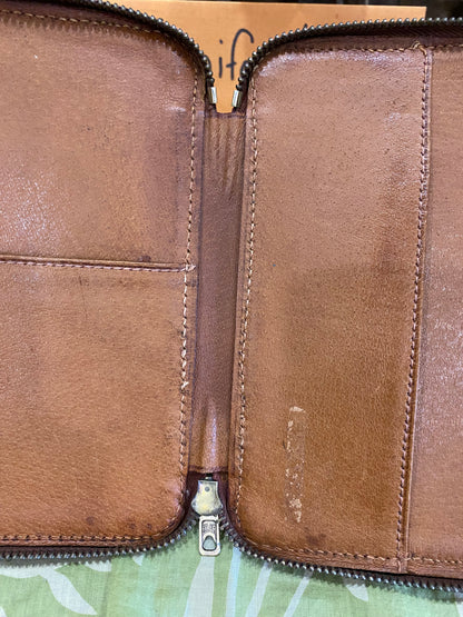Vintage Zip Around Passport Cover