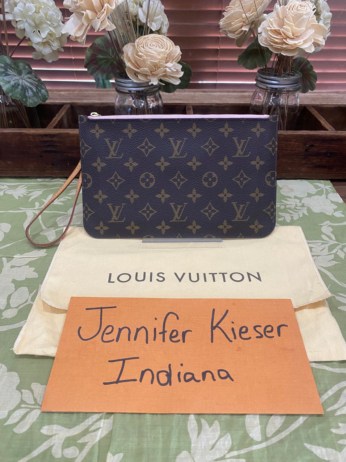 Neverfull Pouch GM