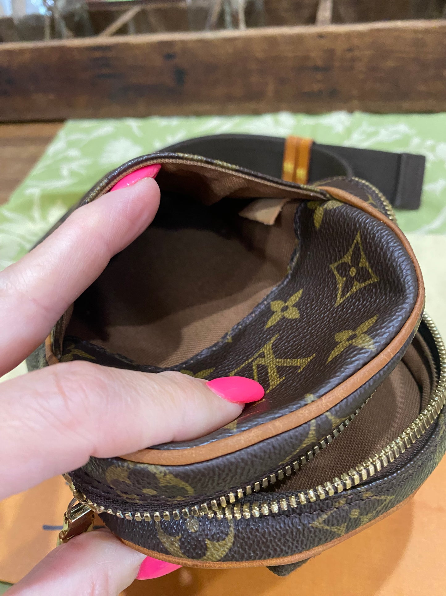 Gange Pochette