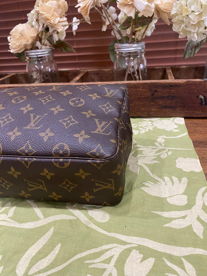 Vintage Trousse 28