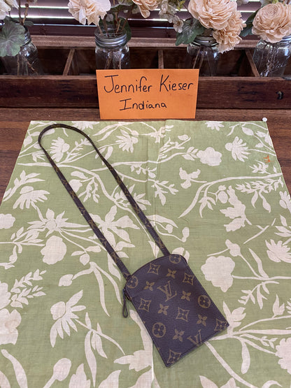 Vintage Pochette Secret Shoulder Bag