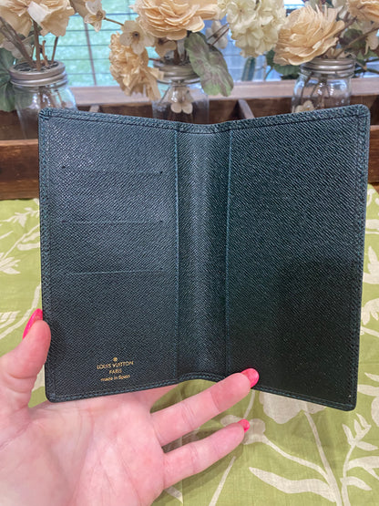 Checkbook Cover in green taiga leather