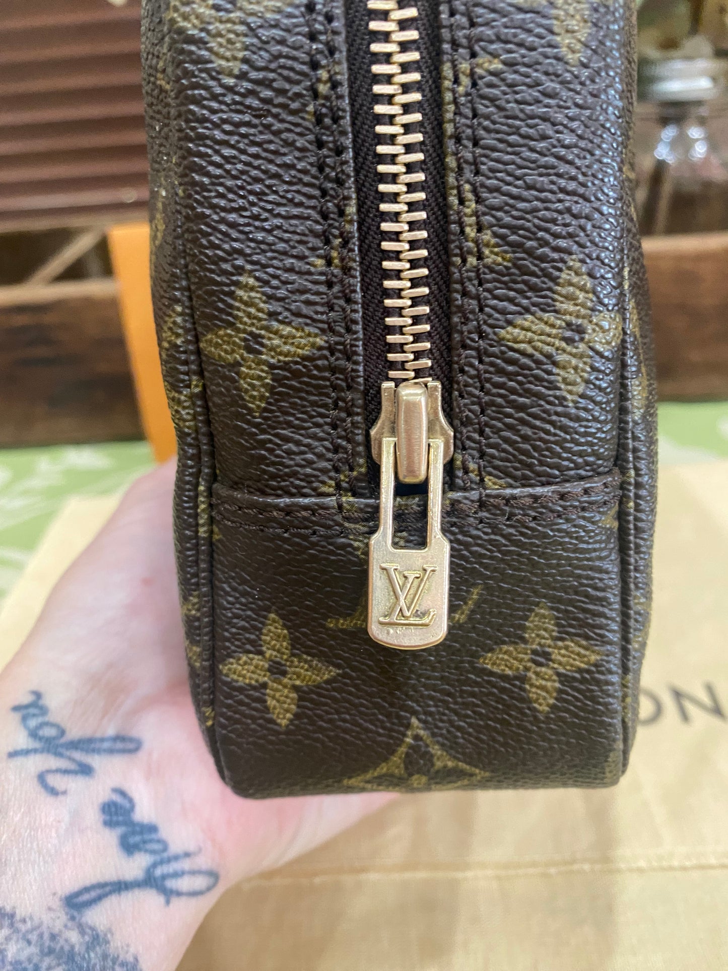Vintage Trousse 23