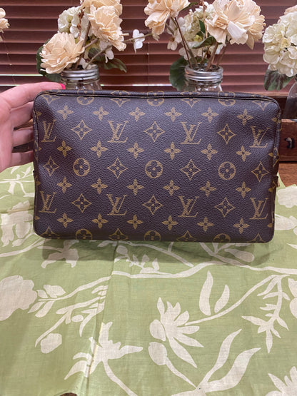 Vintage Trousse 28