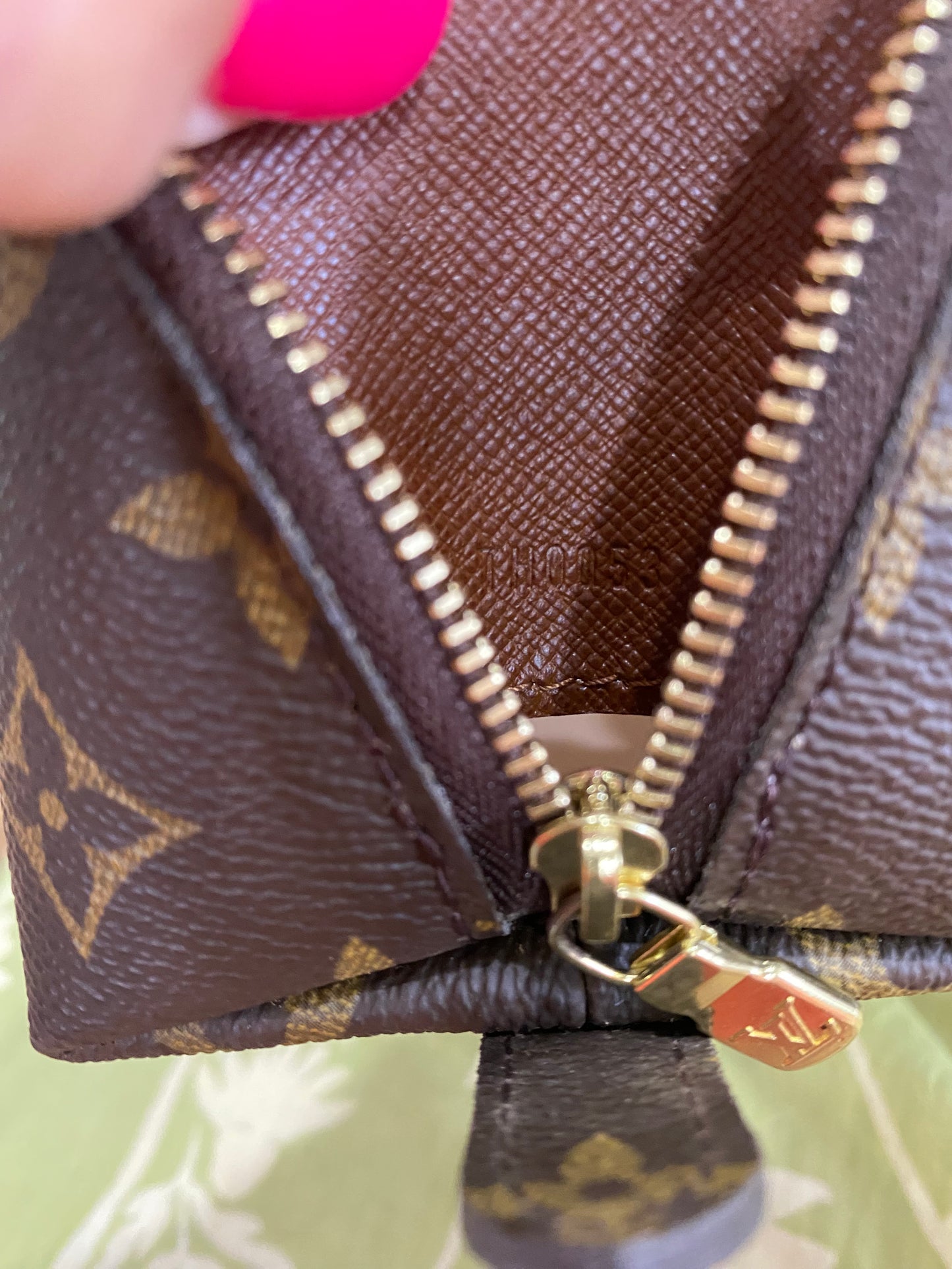 Demi Ronde GM Cosmetic Pouch
