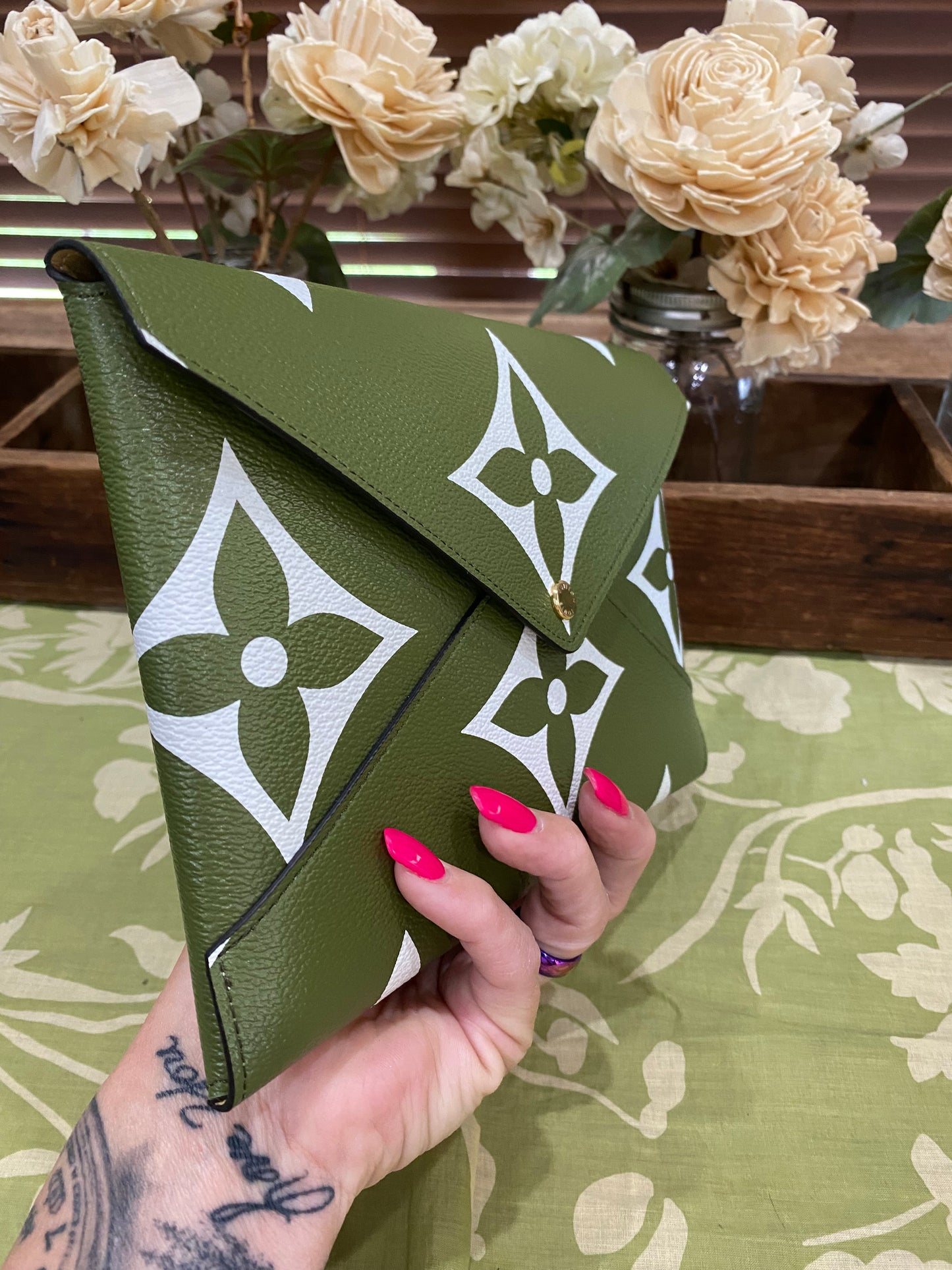 Large Kirigami Pouchette