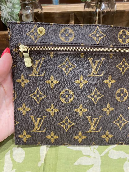 Randonnee Pouch