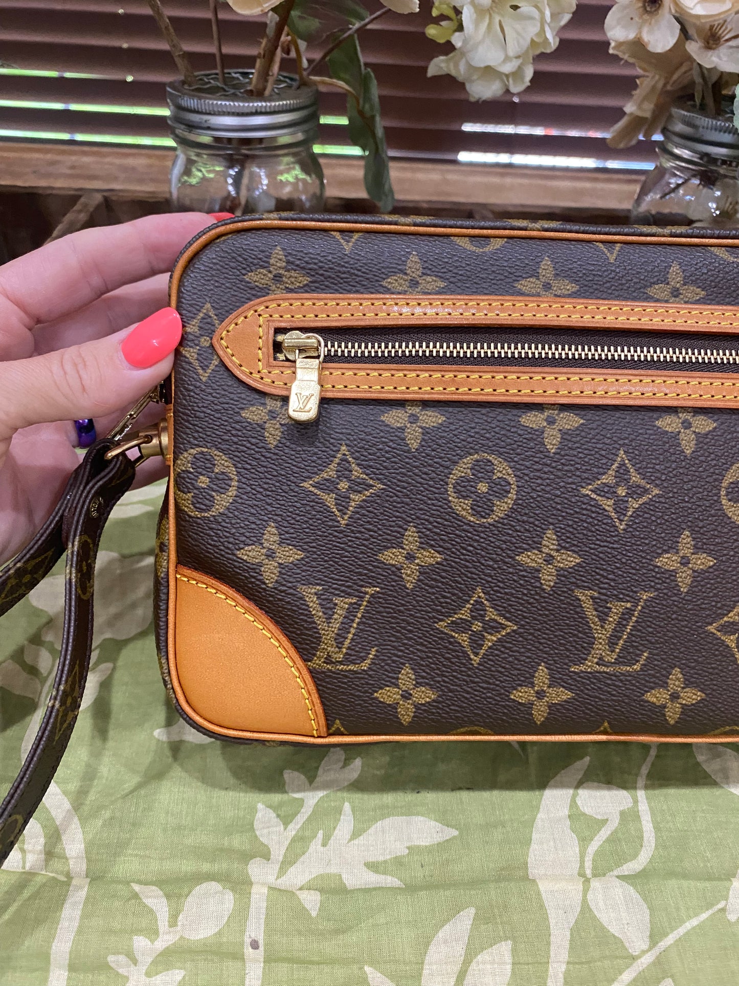 Vintage Marly Dragonne Wristlet Clutch