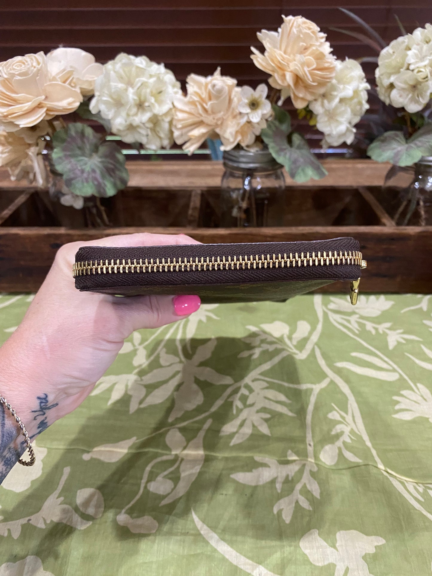 Daily Organizer Long Wallet