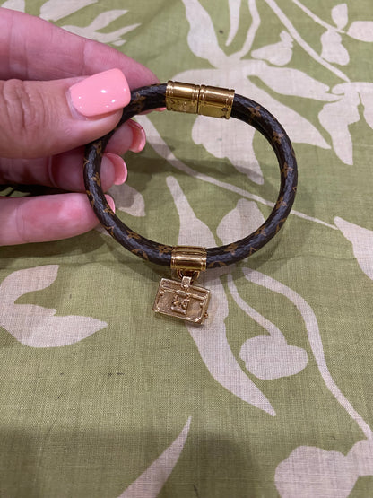 Petite Malle Keep It Twice Charm Bracelet