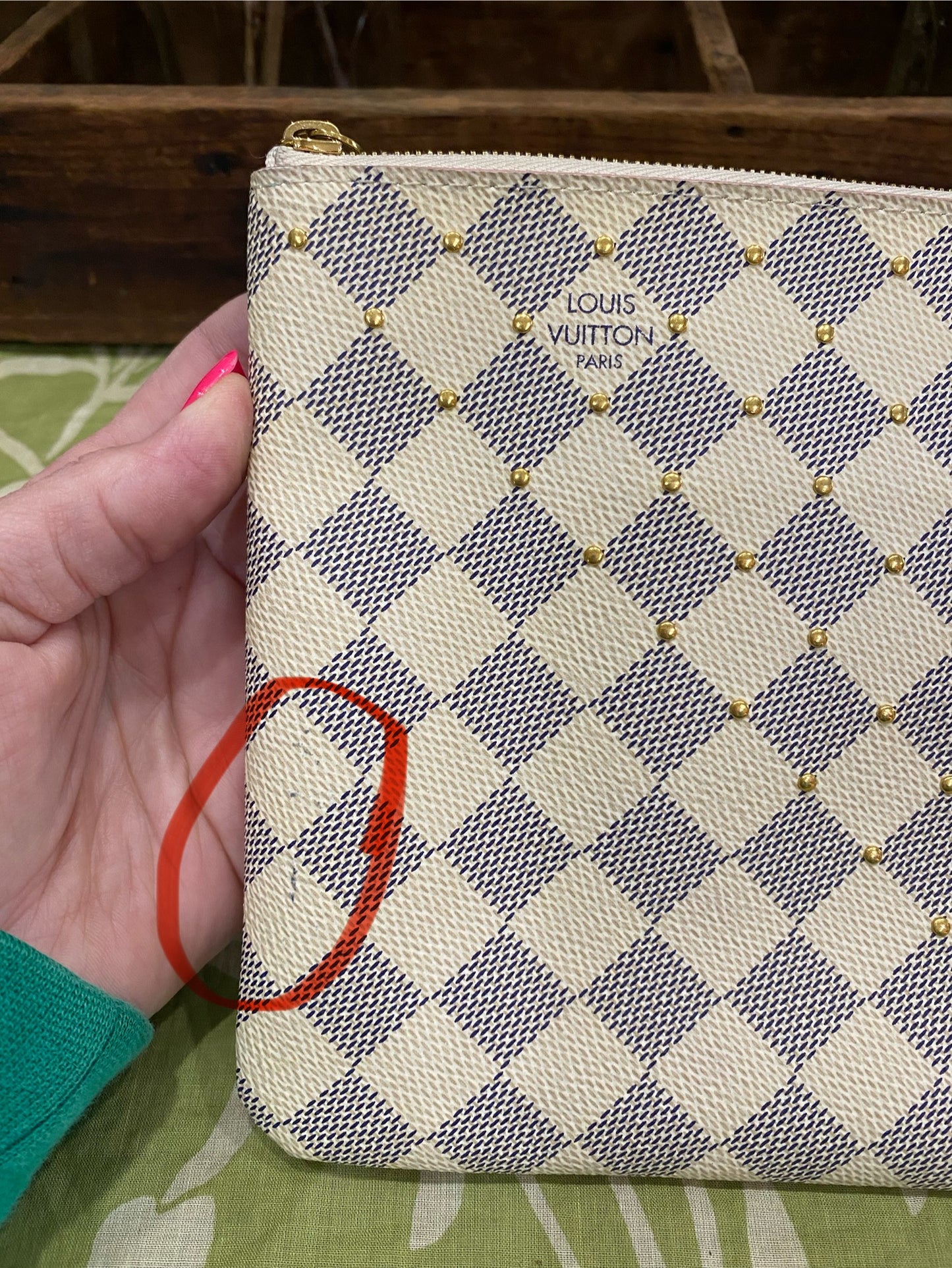 City Pouch- studded DA print with removable wristlet strap