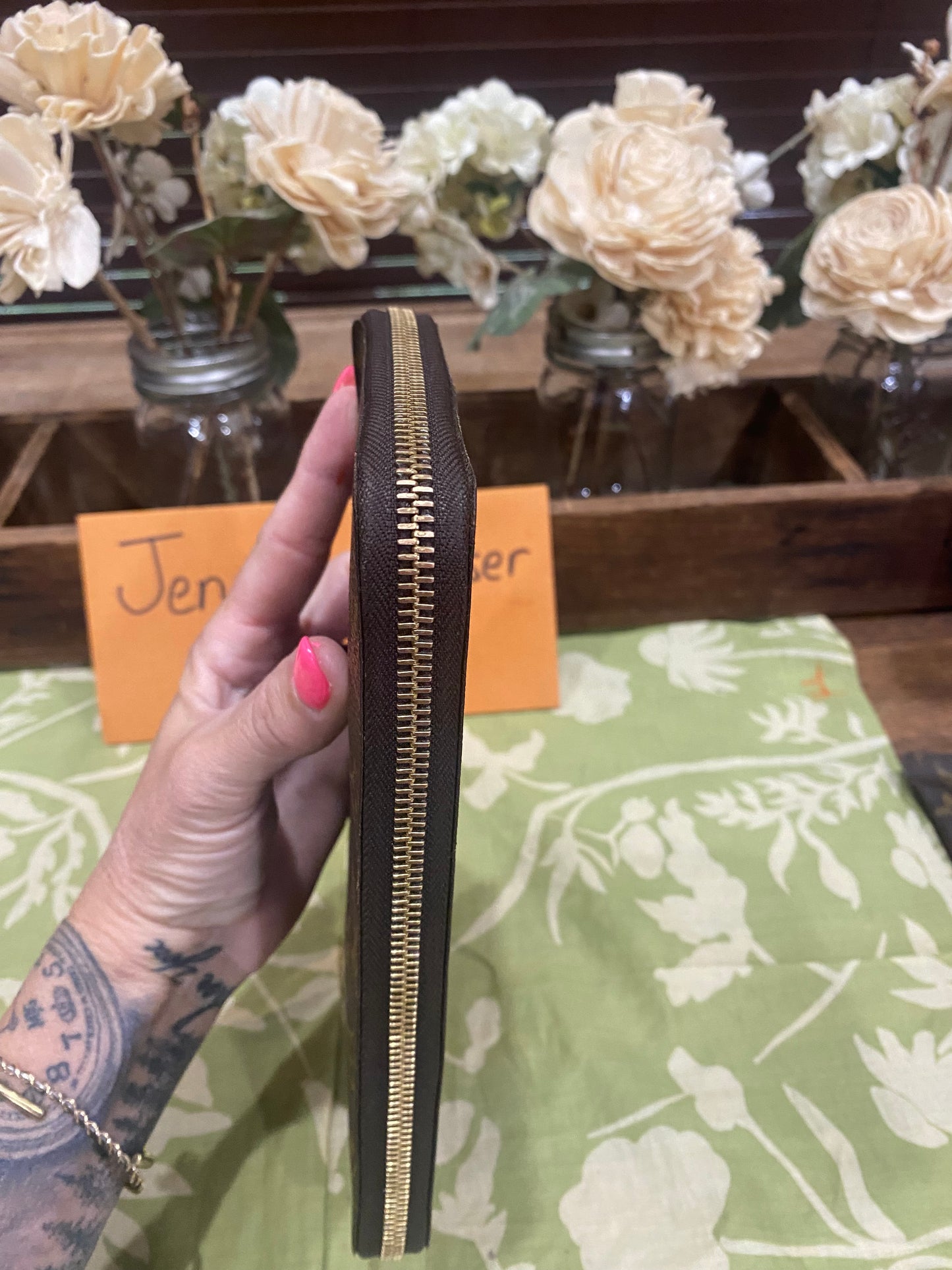 Daily Organizer Long Wallet
