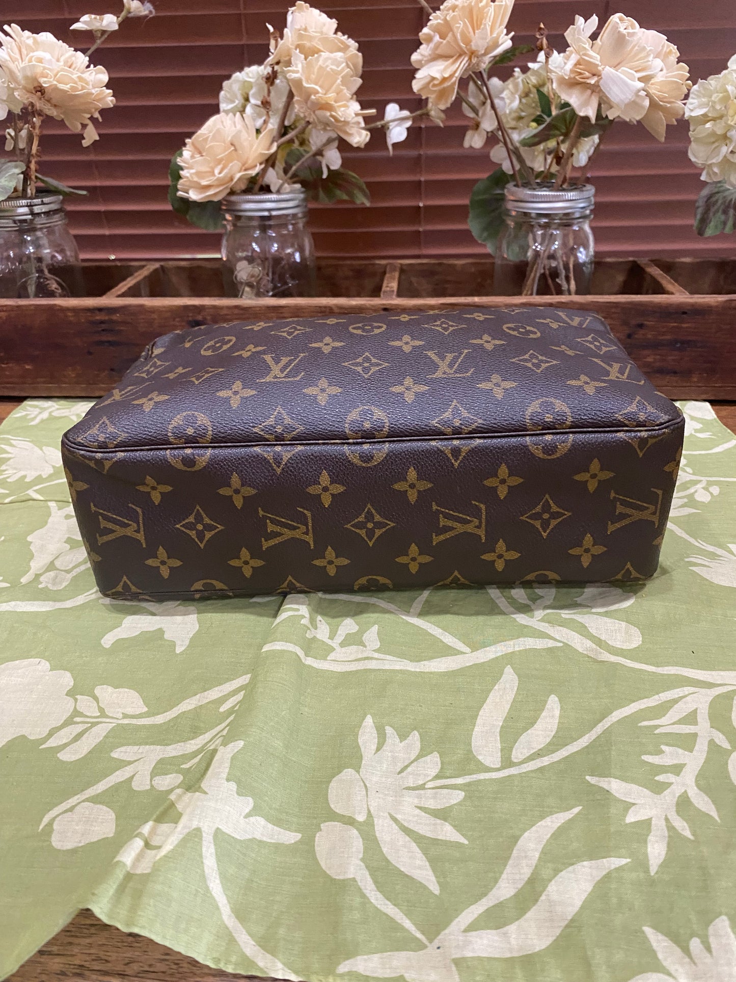 Vintage Trousse 28