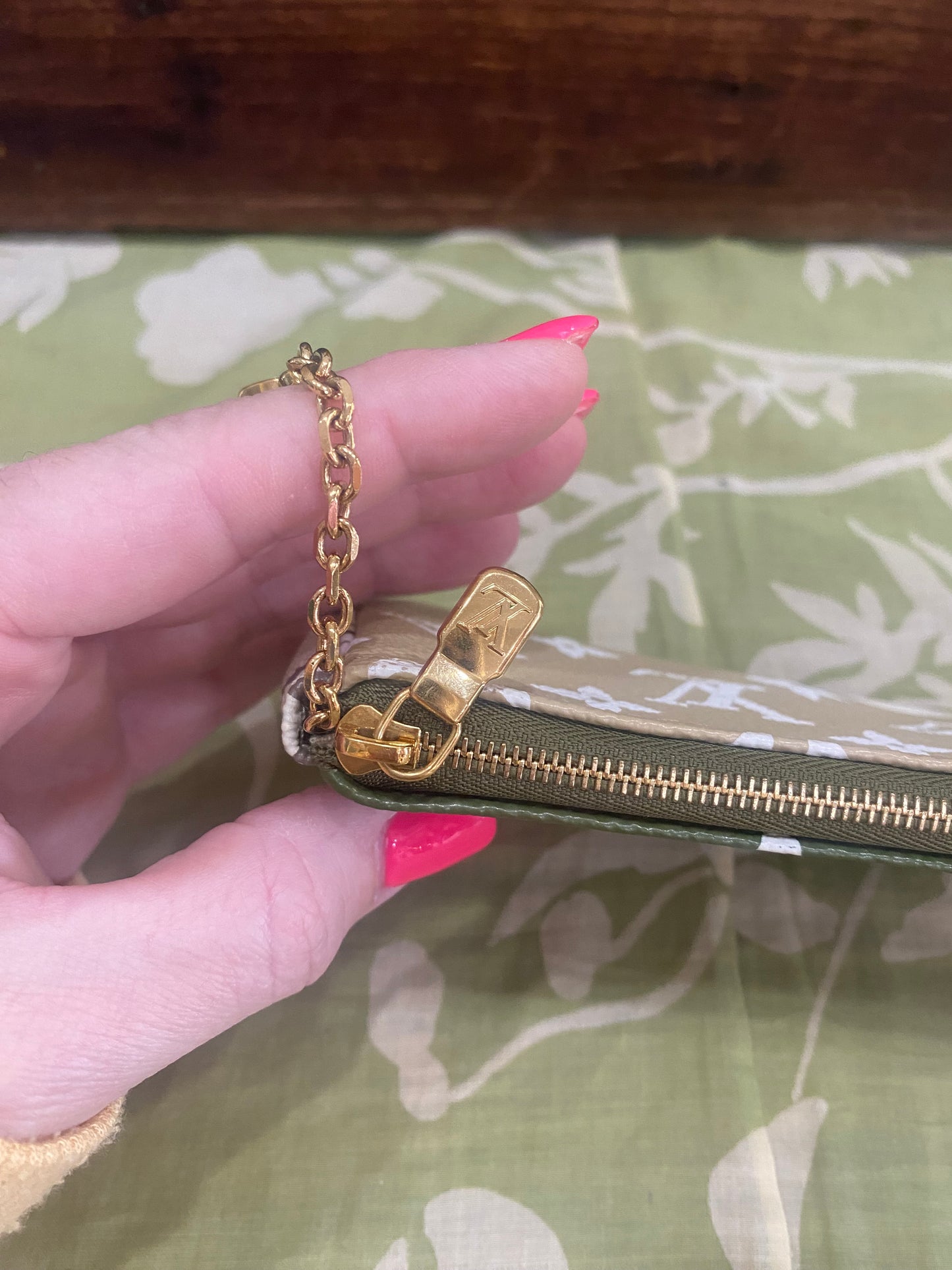 Monogram Giant Micro Pouchette