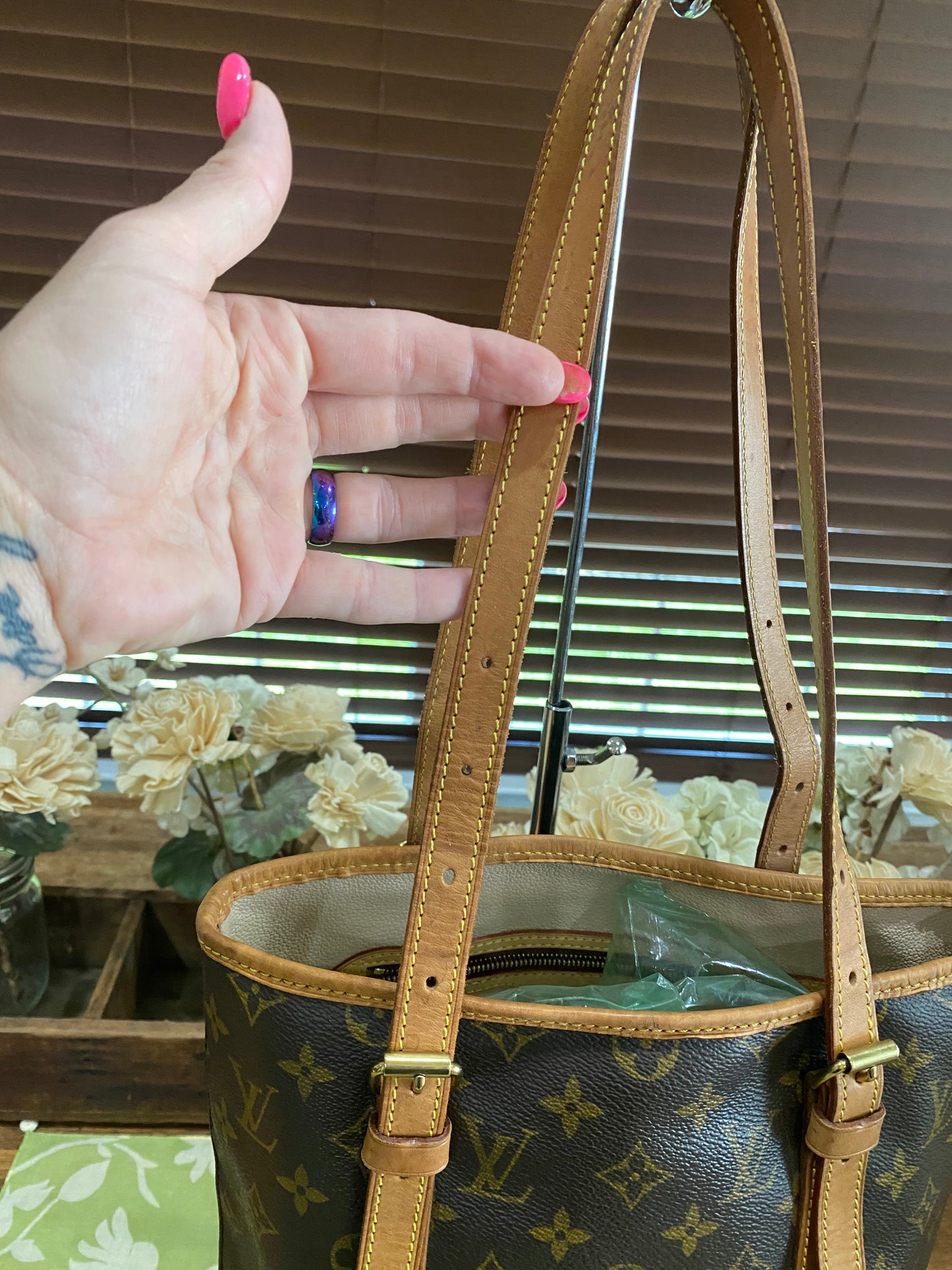 Bucket Bag GM