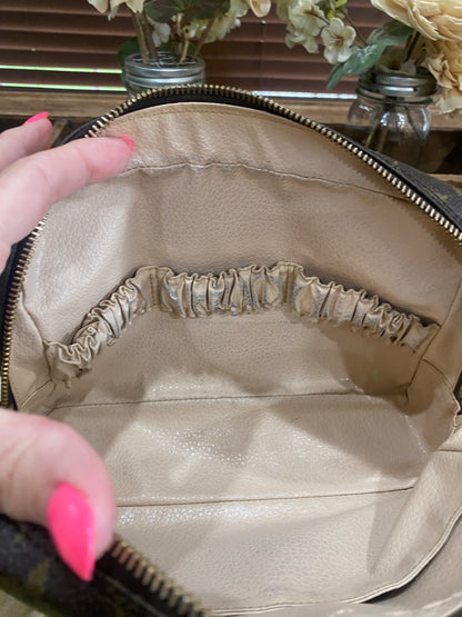 Vintage Trousse 23