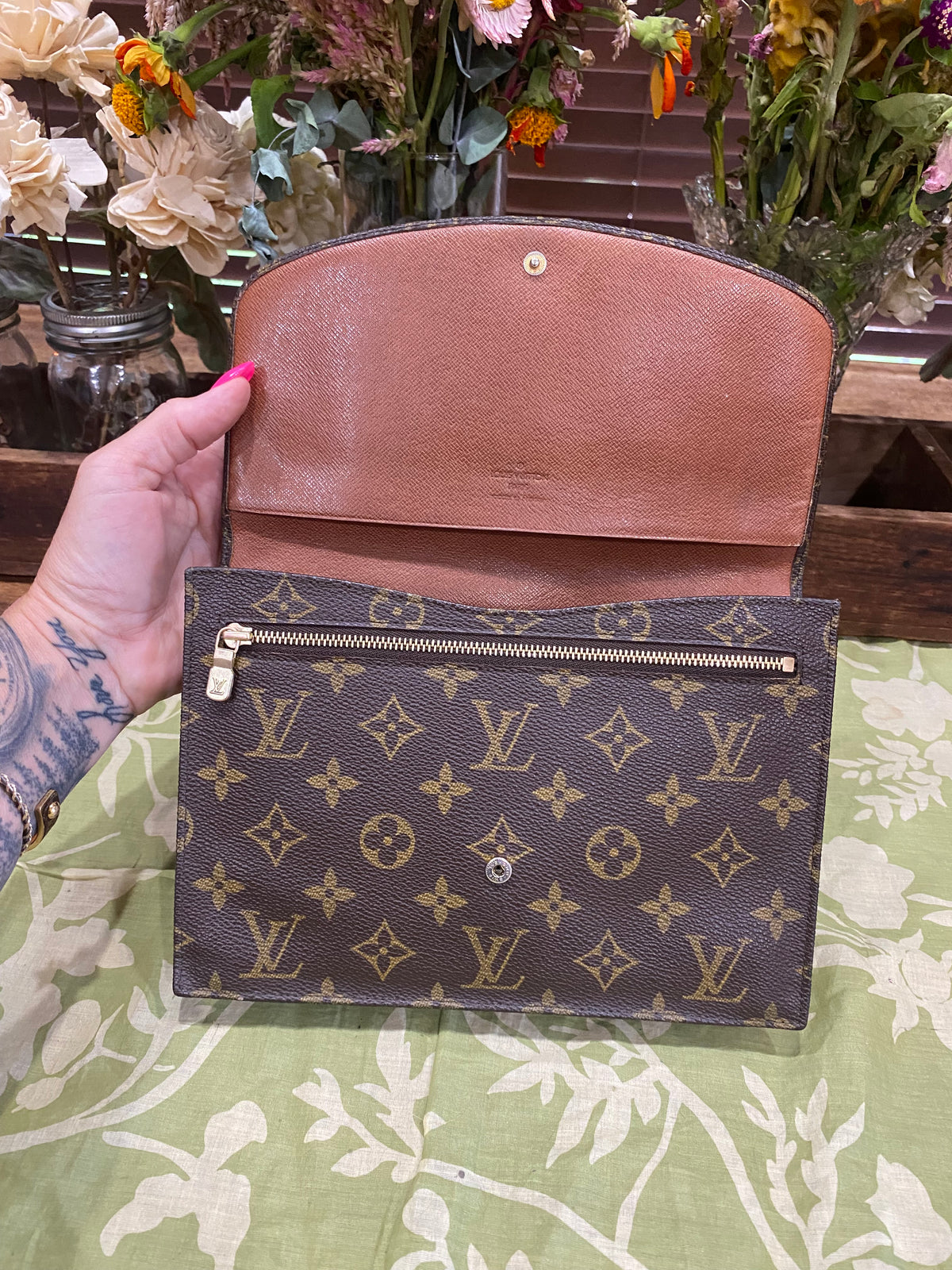 Rabat Clutch 23