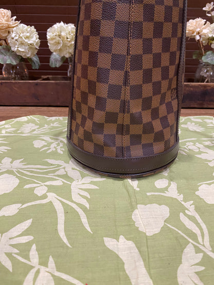 Bucket Bag GM Damier Ebene
