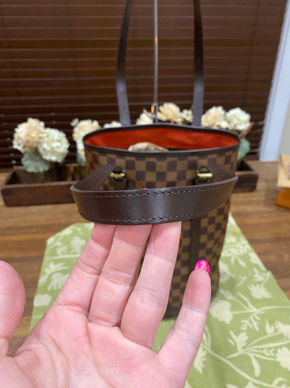 Bucket Bag GM Damier Ebene