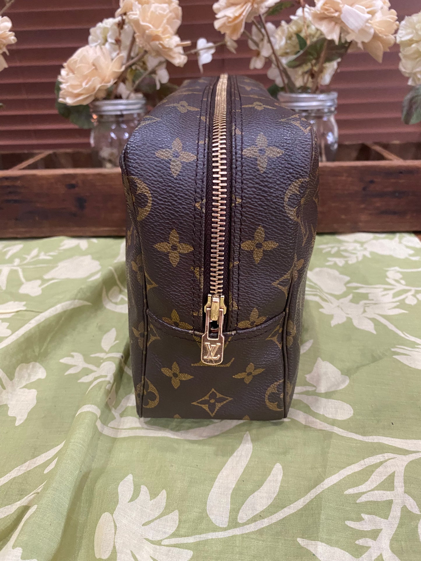 Vintage Trousse 28