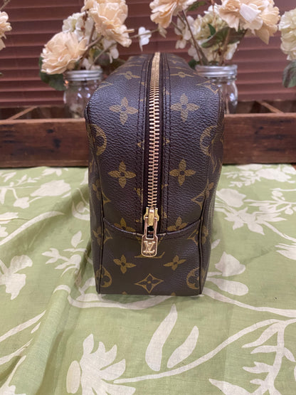 Vintage Trousse 28