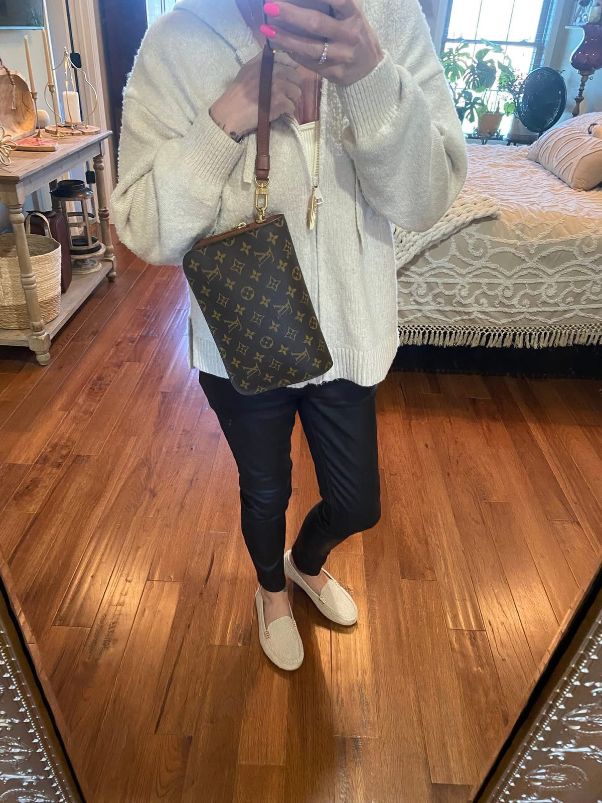 Orsay Clutch
