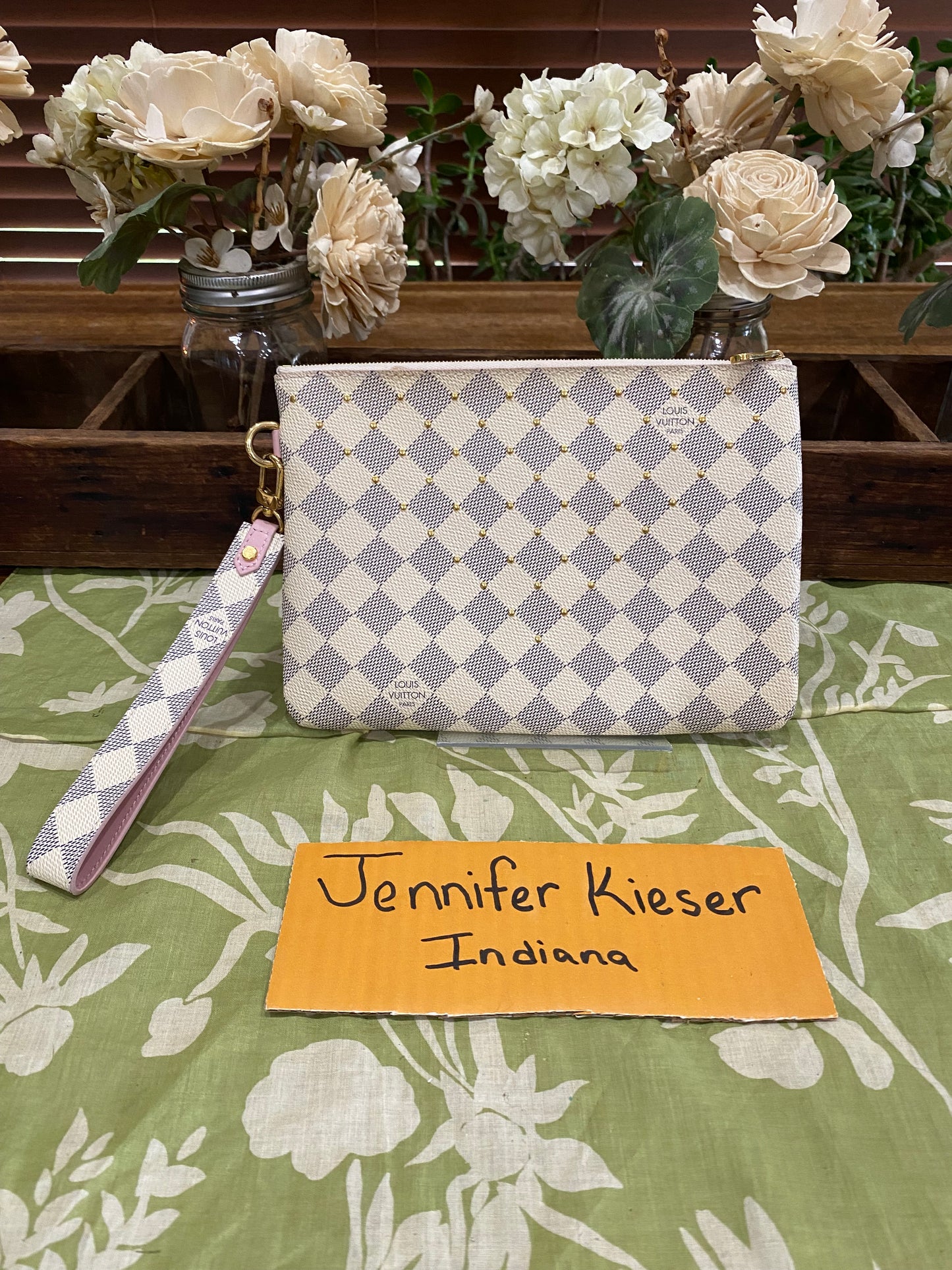 City Pouch- studded DA print with removable wristlet strap