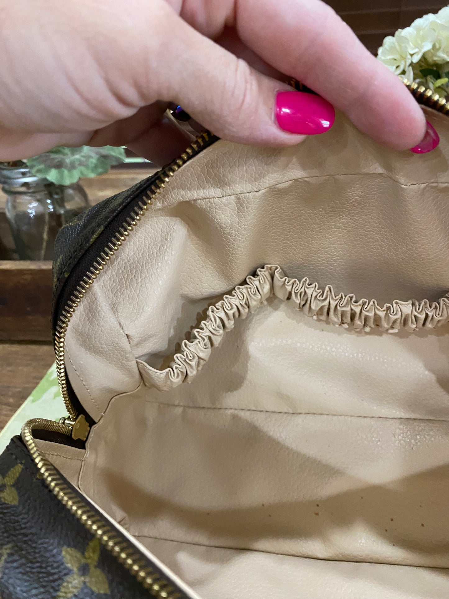 Vintage Trousse 28